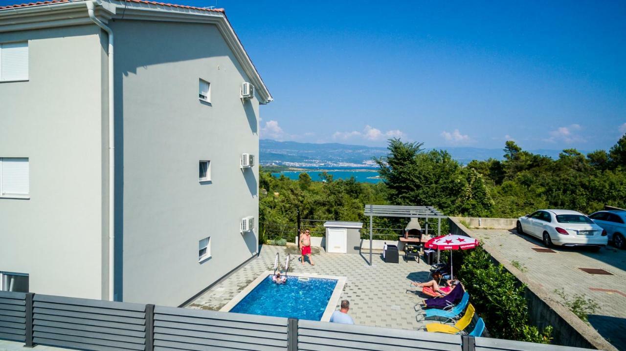 Apartments Ibis Cizici Exterior photo